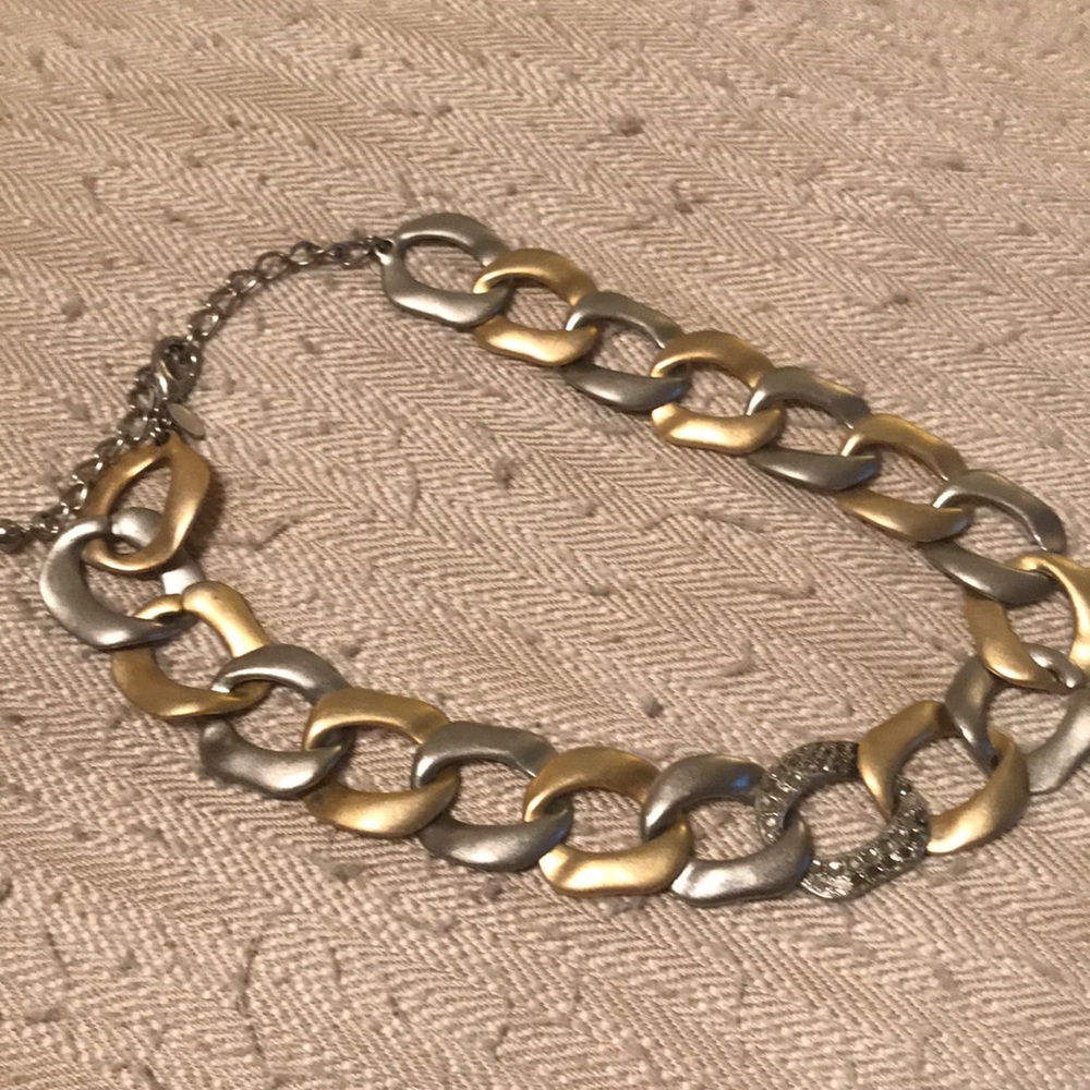 Chico’s necklace